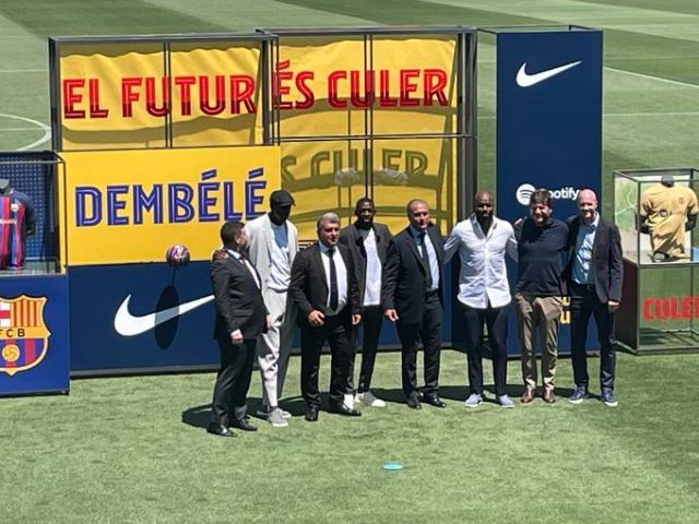 1657803898089040642.jpg FXoNq8qUcAUsNqE.jpg